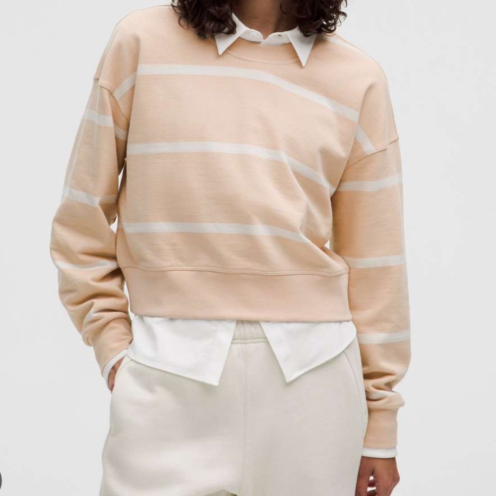 Lululemon size 8 perfectly cropped crew in tan stripe